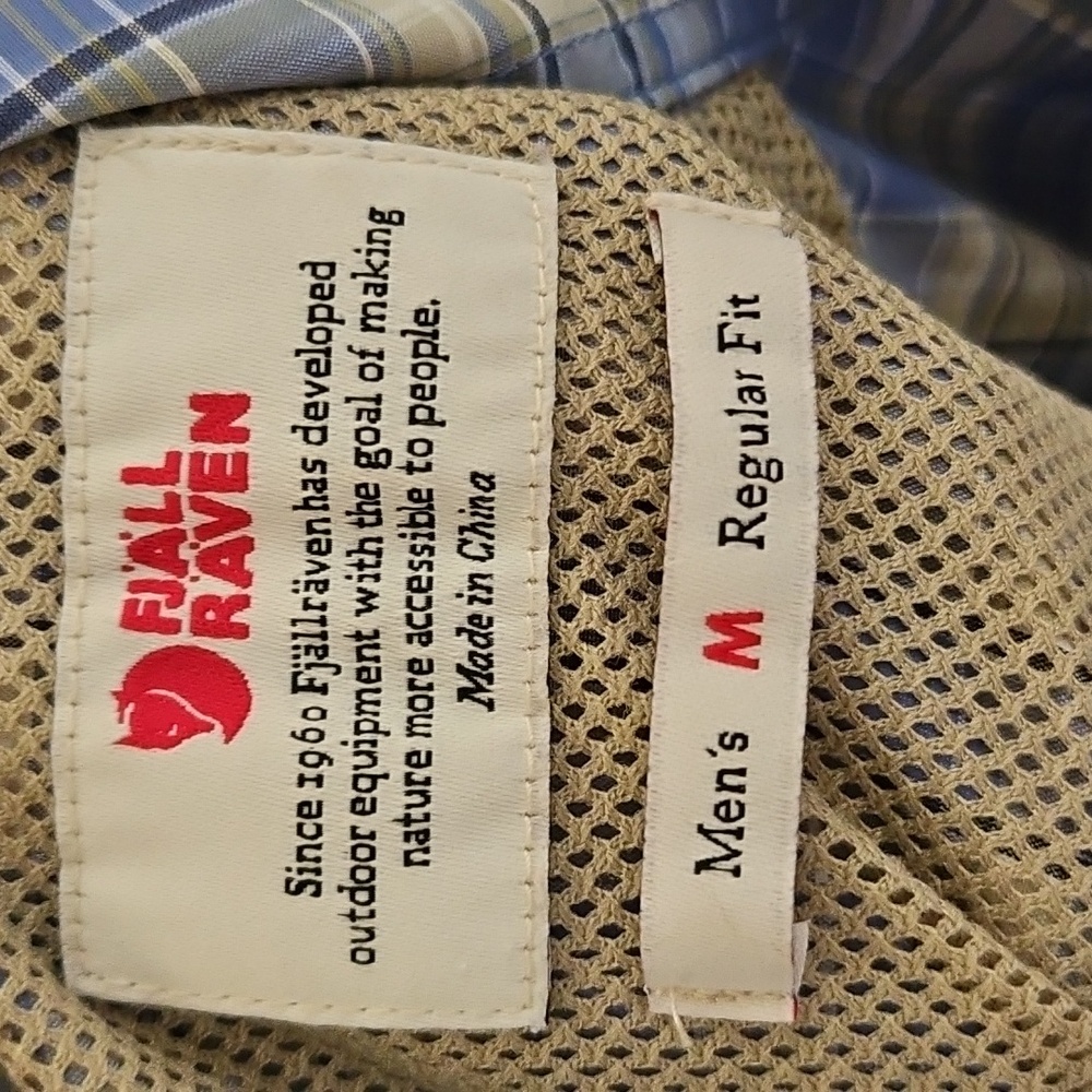 Fjallraven Mens Abisko Hiking SS Shirt Blue Plaid Size M - Picture 8 of 10